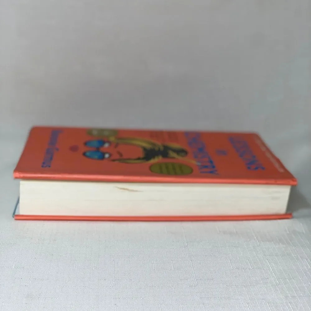 Lessons in Chemistry Book Bonnie Garmus Novel Best Seller Apple TV Show Reading